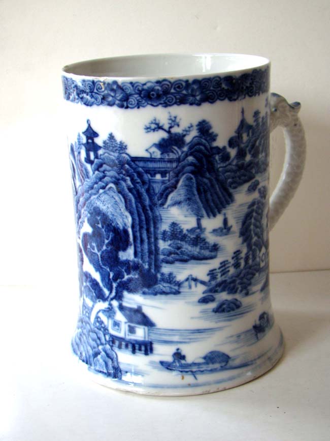 A rare Chinese export porcelain Tankard with Dragon handle circa 1760-1780 — image 3